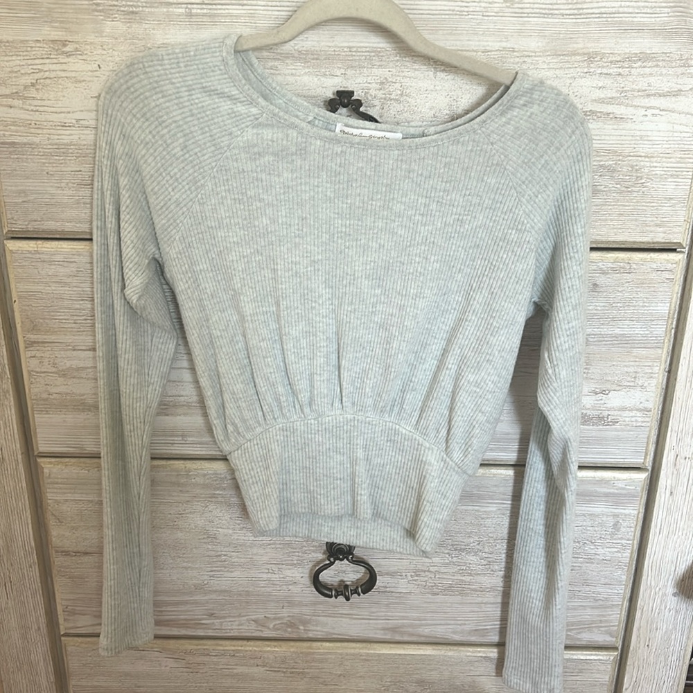 Spiritual Gangster grey tunic pullover- size XS. Basically brand new